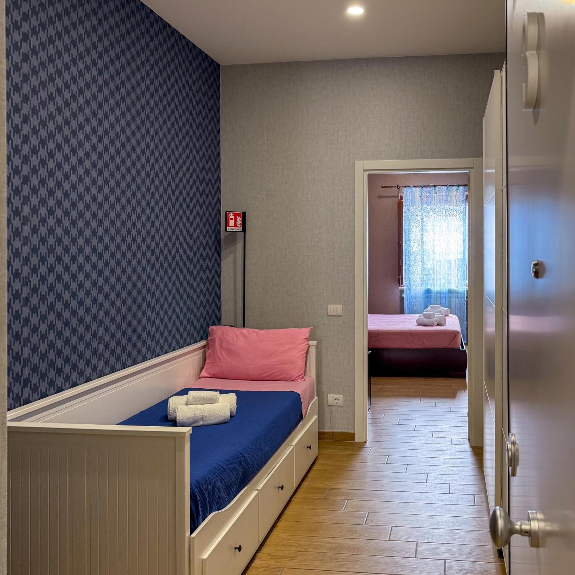 Edo House Anzio - Beachfront - Fronte Mare - Affittacamere Eksteriør billede