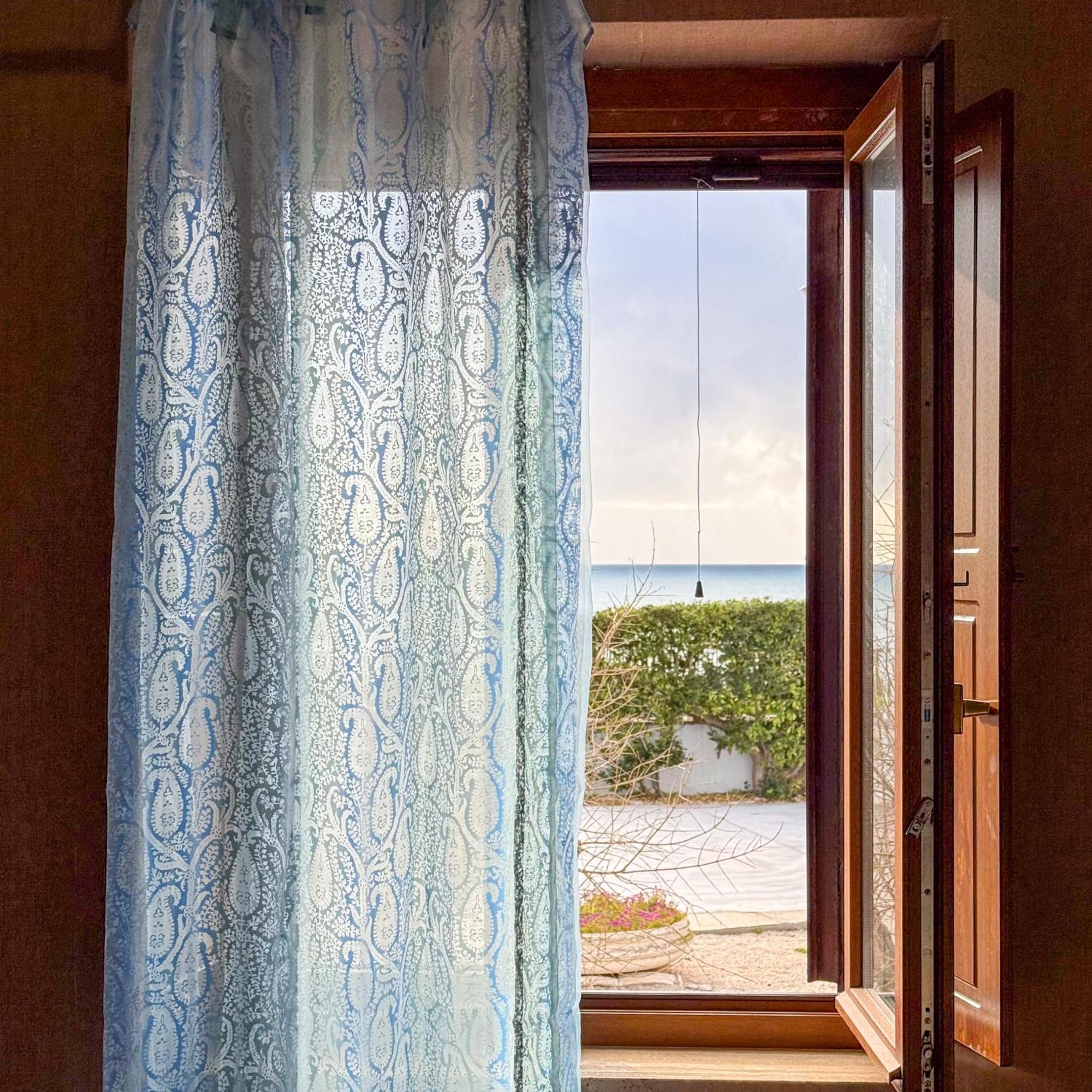 Edo House Anzio - Beachfront - Fronte Mare - Affittacamere Eksteriør billede