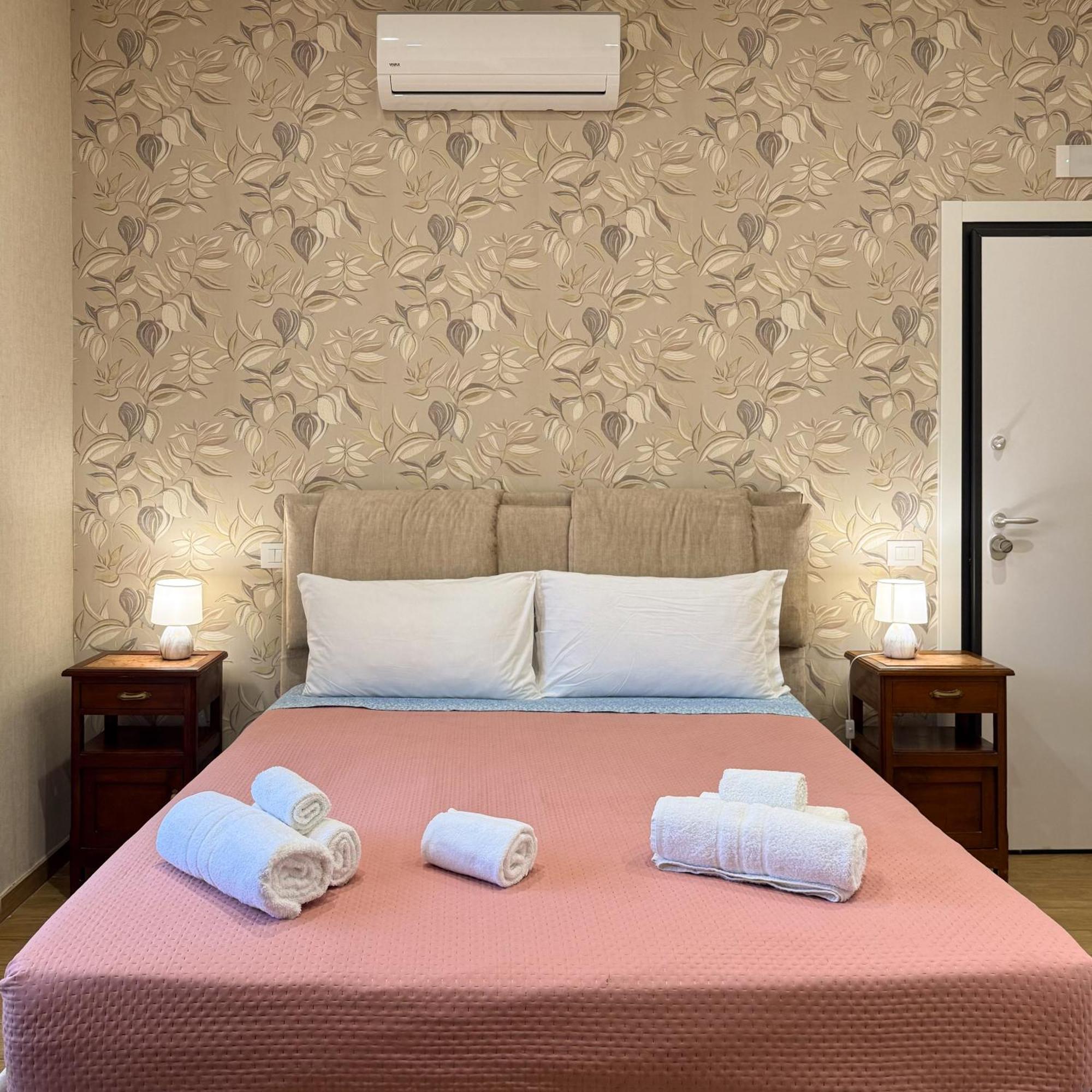 Edo House Anzio - Beachfront - Fronte Mare - Affittacamere Eksteriør billede